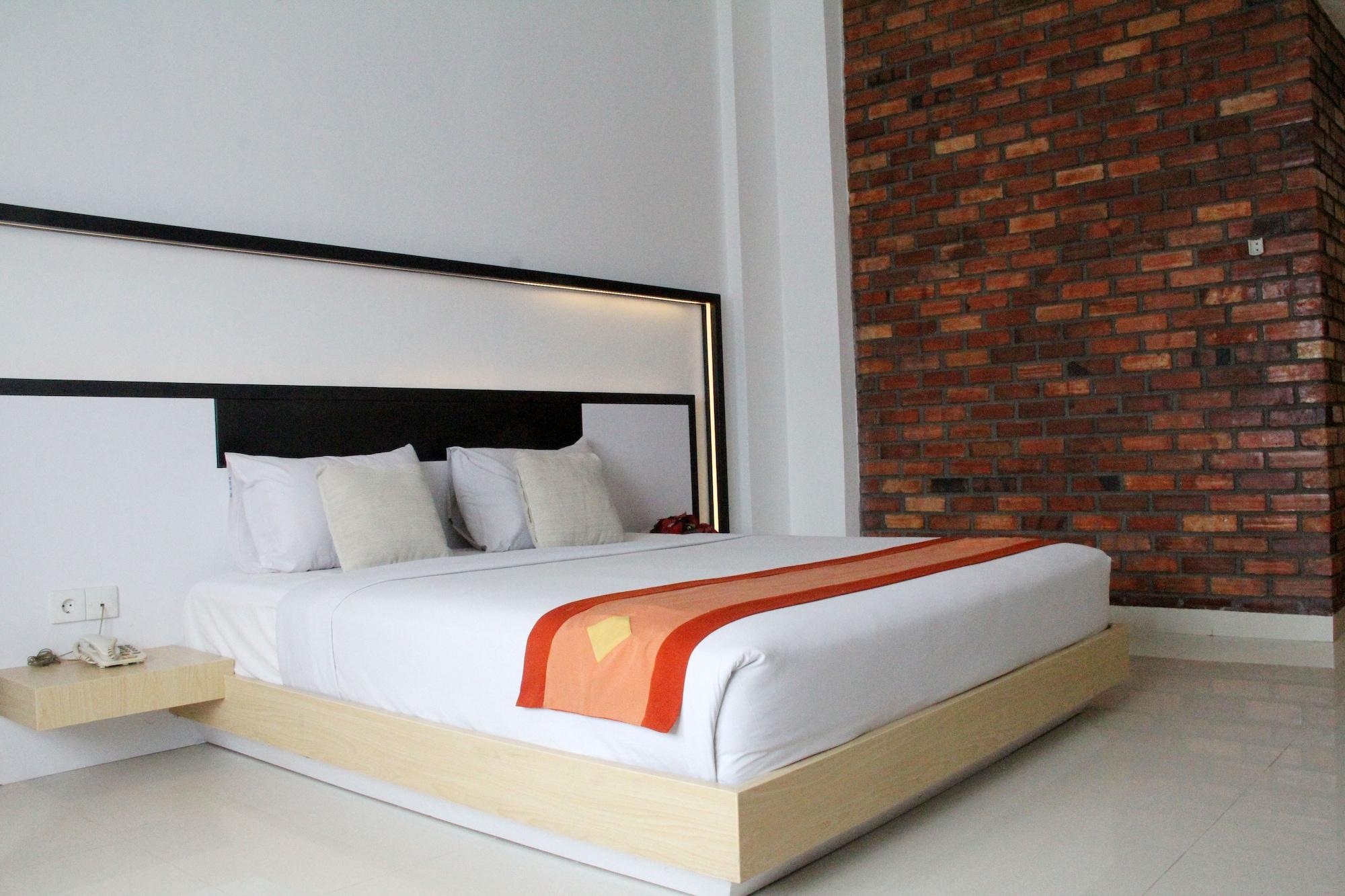 Buana Lestari Hotel Баликпапан Екстериор снимка