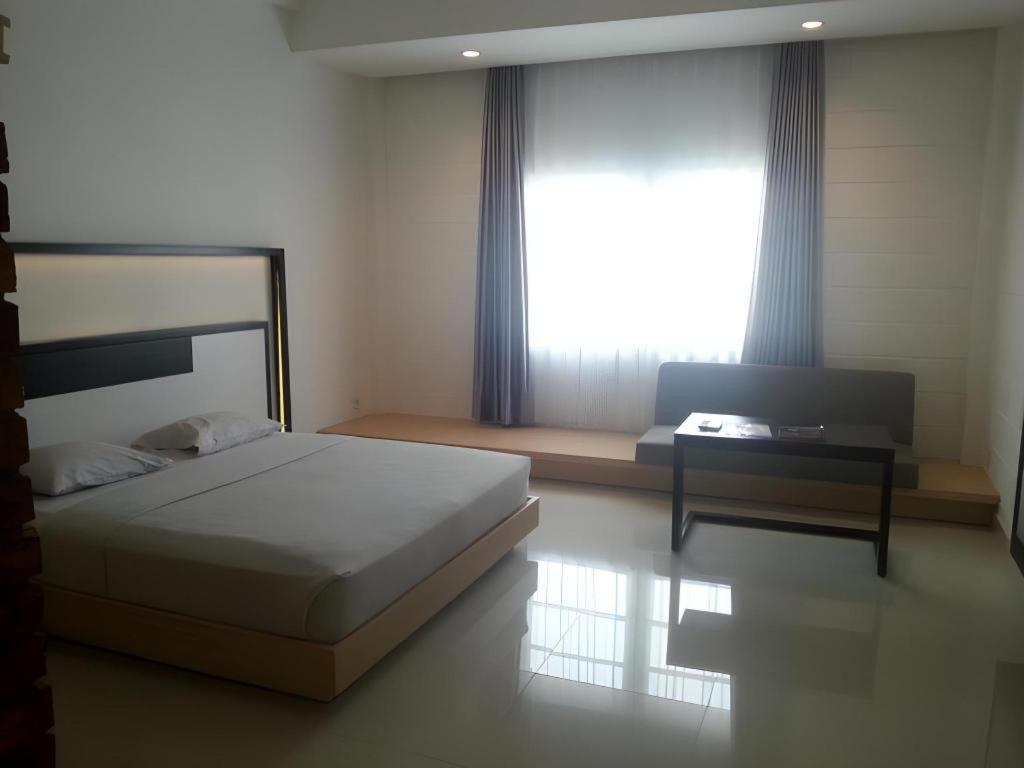 Buana Lestari Hotel Баликпапан Екстериор снимка