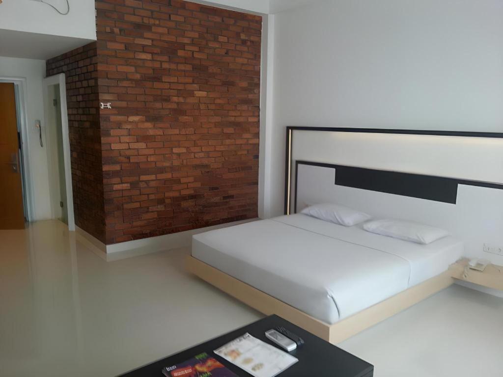Buana Lestari Hotel Баликпапан Екстериор снимка