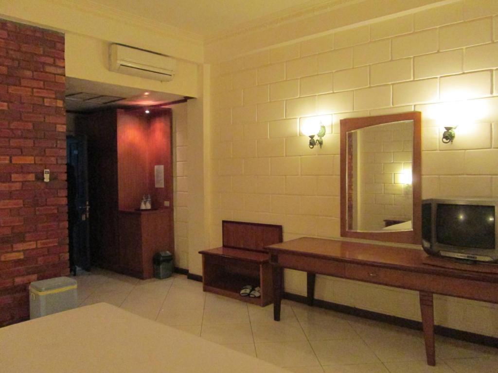 Buana Lestari Hotel Баликпапан Екстериор снимка