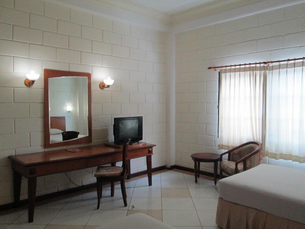 Buana Lestari Hotel Баликпапан Екстериор снимка